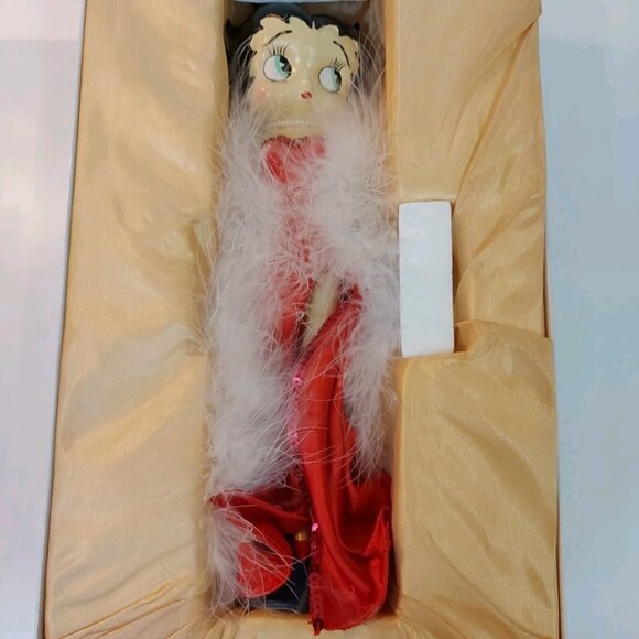 BNIB Betty Boop Figurine/Jelwery Holder ✨️ - Picture 2 of 3